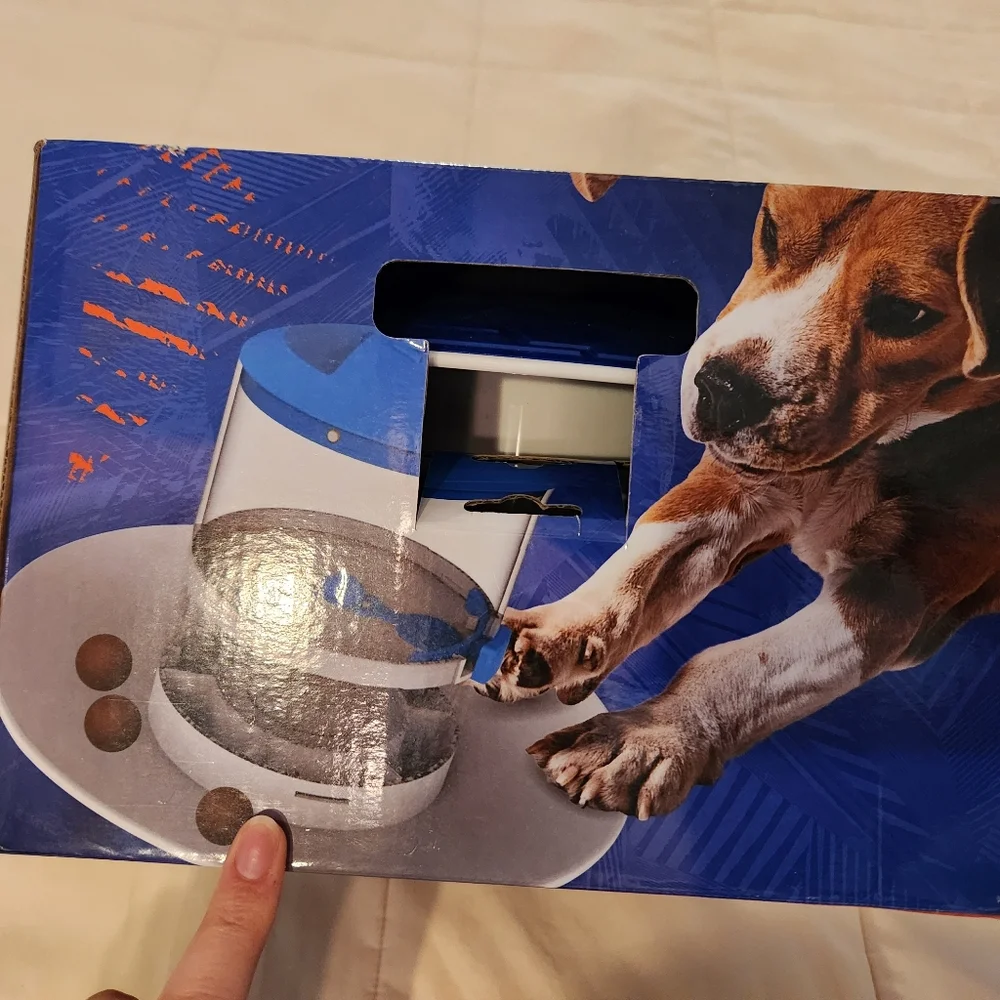 Nerf Dog Occupier Tower Feeder, New In Box, Interactive Toy, Durable